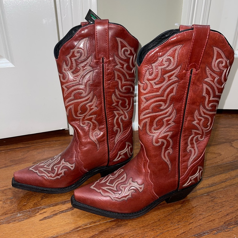 Rocking Country Selection Red/Maroon Cowboy Boots; New with Tags; size 7